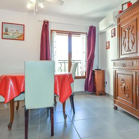 1 Bedroom Beautiful In 別荘 *